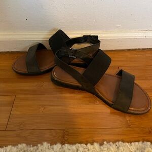 b.o.c. Black and Brown Sandals